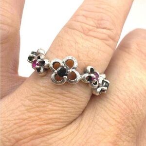 Elegant925  Silver Floral Ring with genuine gemstones
